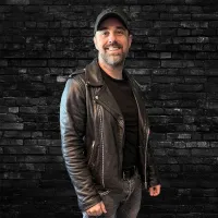 HVĚZDNÝ HOST ROCK RADIA: PETR KUTHEIL